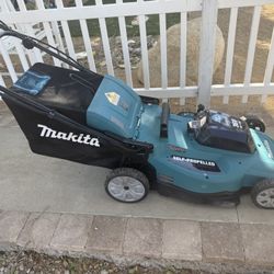Makita 21” 36v Lawnmower - 2 Batteries Included