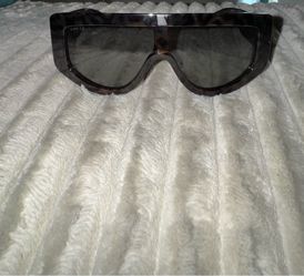 Authentic Gucci Oversized Shield Sunglasses