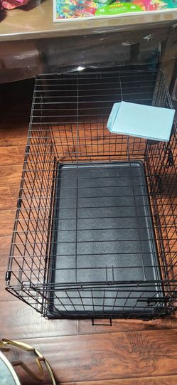 Large Black Wire Dog Crate with Tray