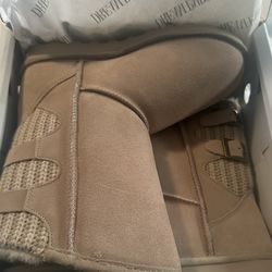 Brand New Warm Boots 
