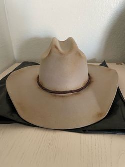 Lainey Wilson cowboy hat size M
