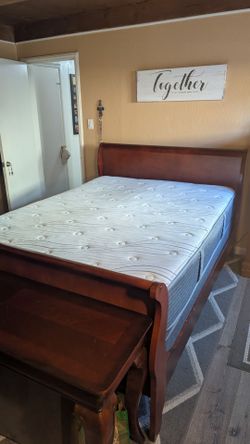 Bedroom set