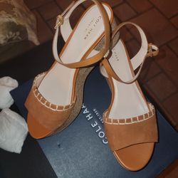 New Cole Haan Woman Sandle "British Tan" $60