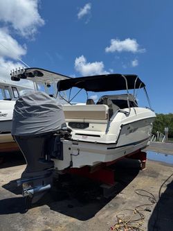 Bote Skamander 690 Sport
