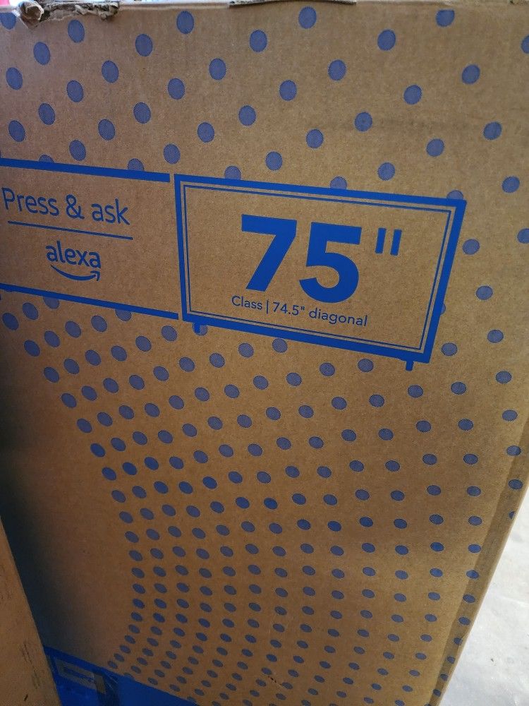 TV INSIGNIA SMART 75".