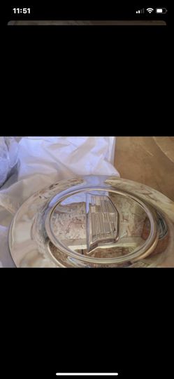 Center caps Cadillac Escalade 2015 up