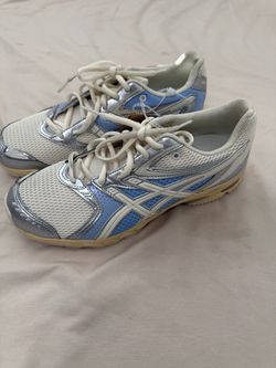 ASICS size 7.5 👟🏓