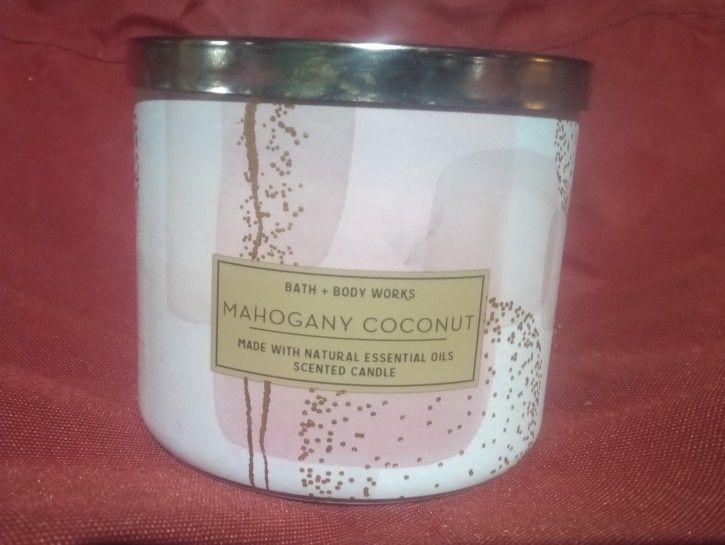 Bath & Body Works Candle
