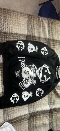 Crooks and castles sweater