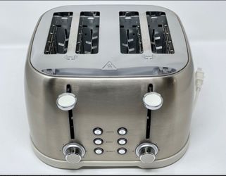 Amazon Basics 4 Slice Toaster Brushed Silver