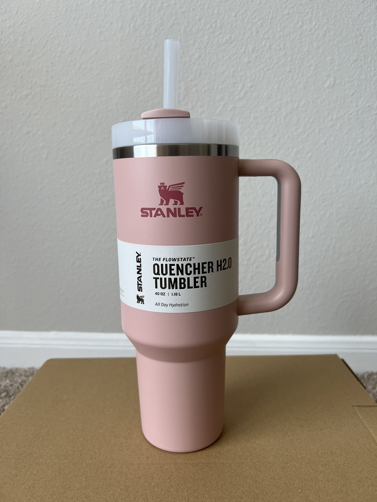 Stanley The Quencher H2.0 Flowstate 30oz Tumbler - Rose Quartz for Sale in  Corpus Christi, TX - OfferUp