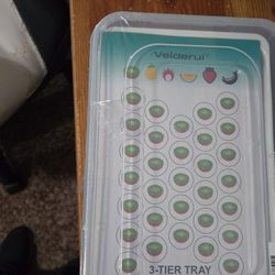 3 Tier Ice Cube Tray With Lid And Bin