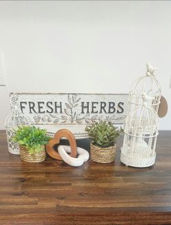 Small Fresh Herbs Metal Sign Kitchen Sign Farmhouse French Country Decor Sign