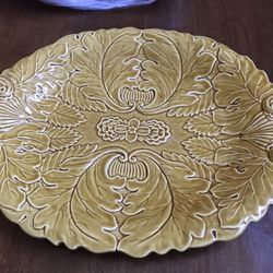 Classic Leafy Fruit Plate