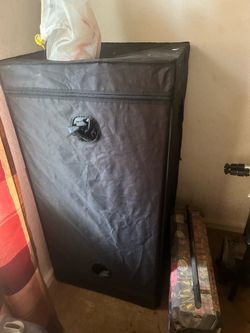 Grow tent