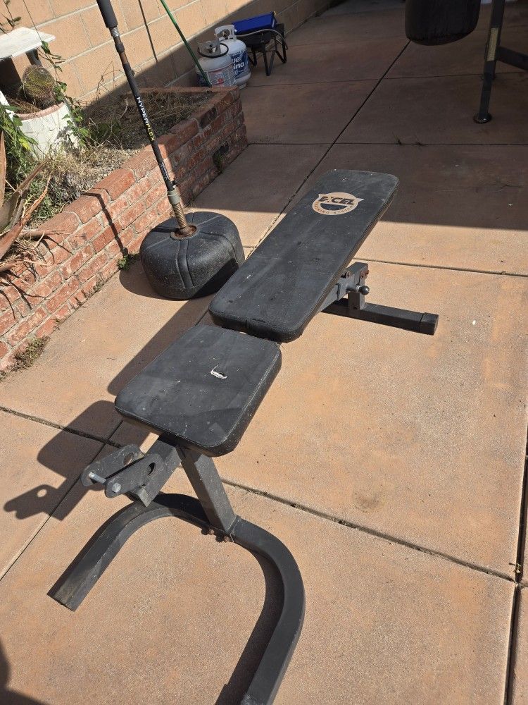 Weight Bench