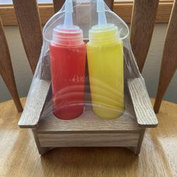 NWT Condiment Chair Holder