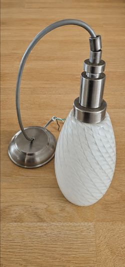 Hanging pendant light
