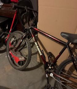Magna Mountain Bike 