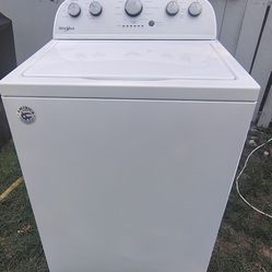 Whirlpool Washer And Dryer Electric Set 