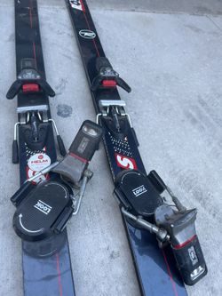 Skis 