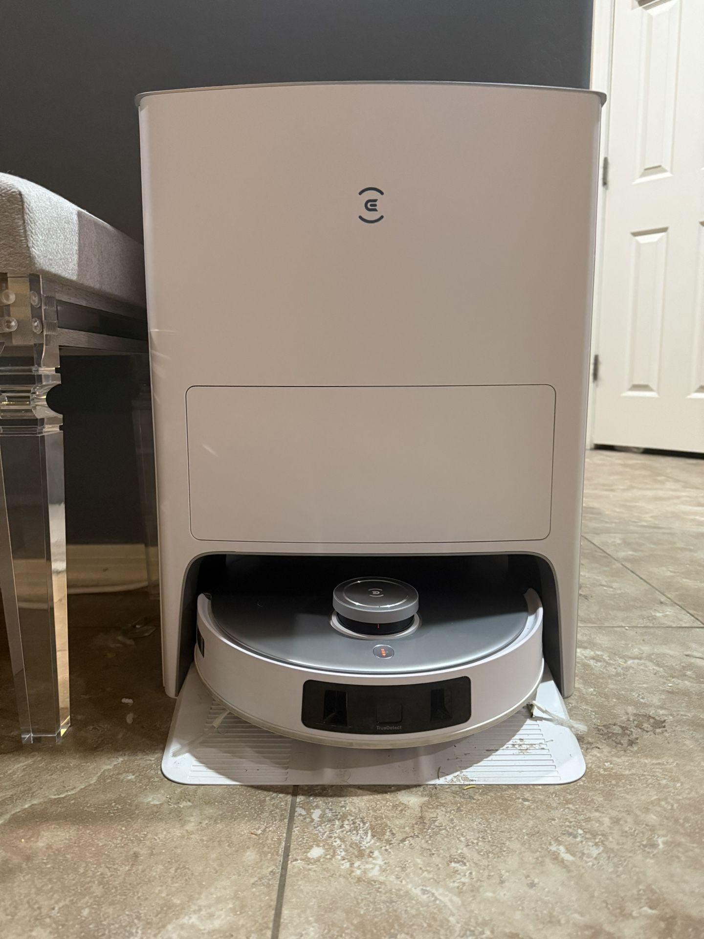 Ecovacs Deebot T20 Robot Vacuum and Mop