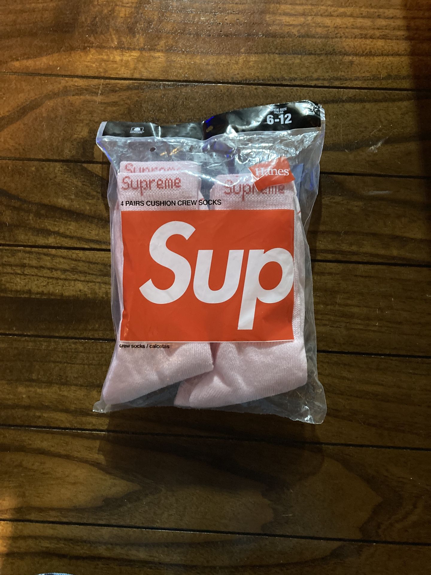 Supreme Hanes Crew Socks Pink (4 Pairs)
