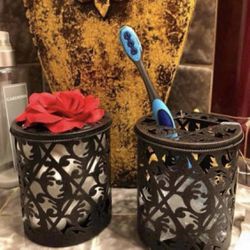 Home Interiors & gifts filigree design metal candle holders lidded