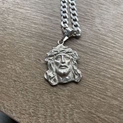 Solid 925 Sterling Silver Jesus Pendant & Chain - MEX 925 Stamped