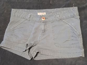 Y2K OP Women's Gray Low-Rise Casual Shorts Size 11 Jr Size