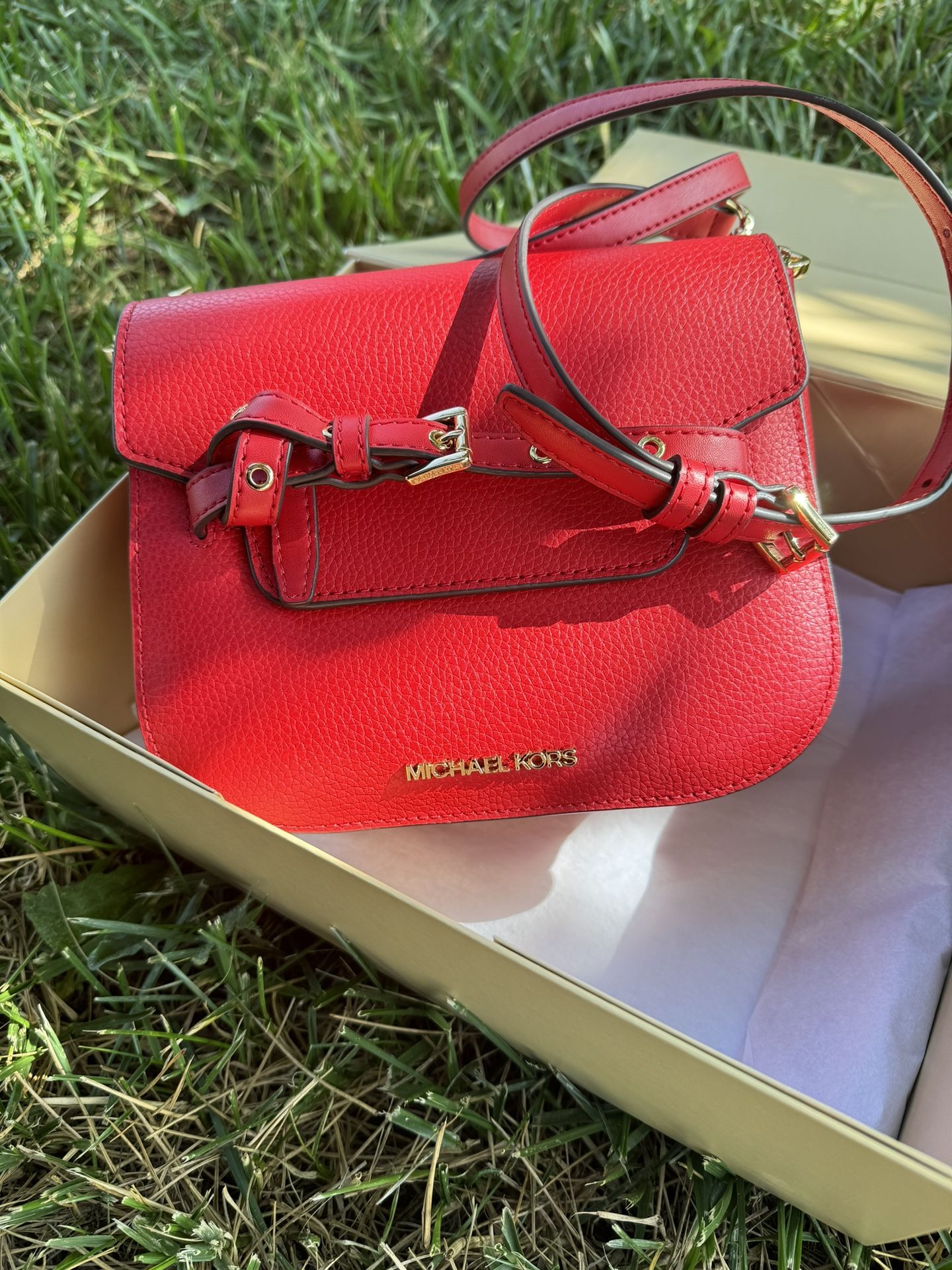 Emilia Michael Kors Crossbody