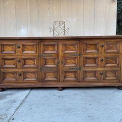 Gorgeous Vintage long dresser