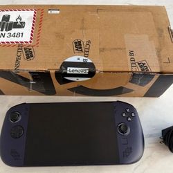 Legion Go S 8" 120Hz Gaming Handheld - AMD Ryzen Z1 Extreme 32GB with 1TB 