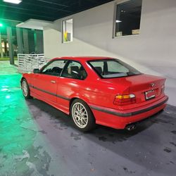 1995 BMW 325i