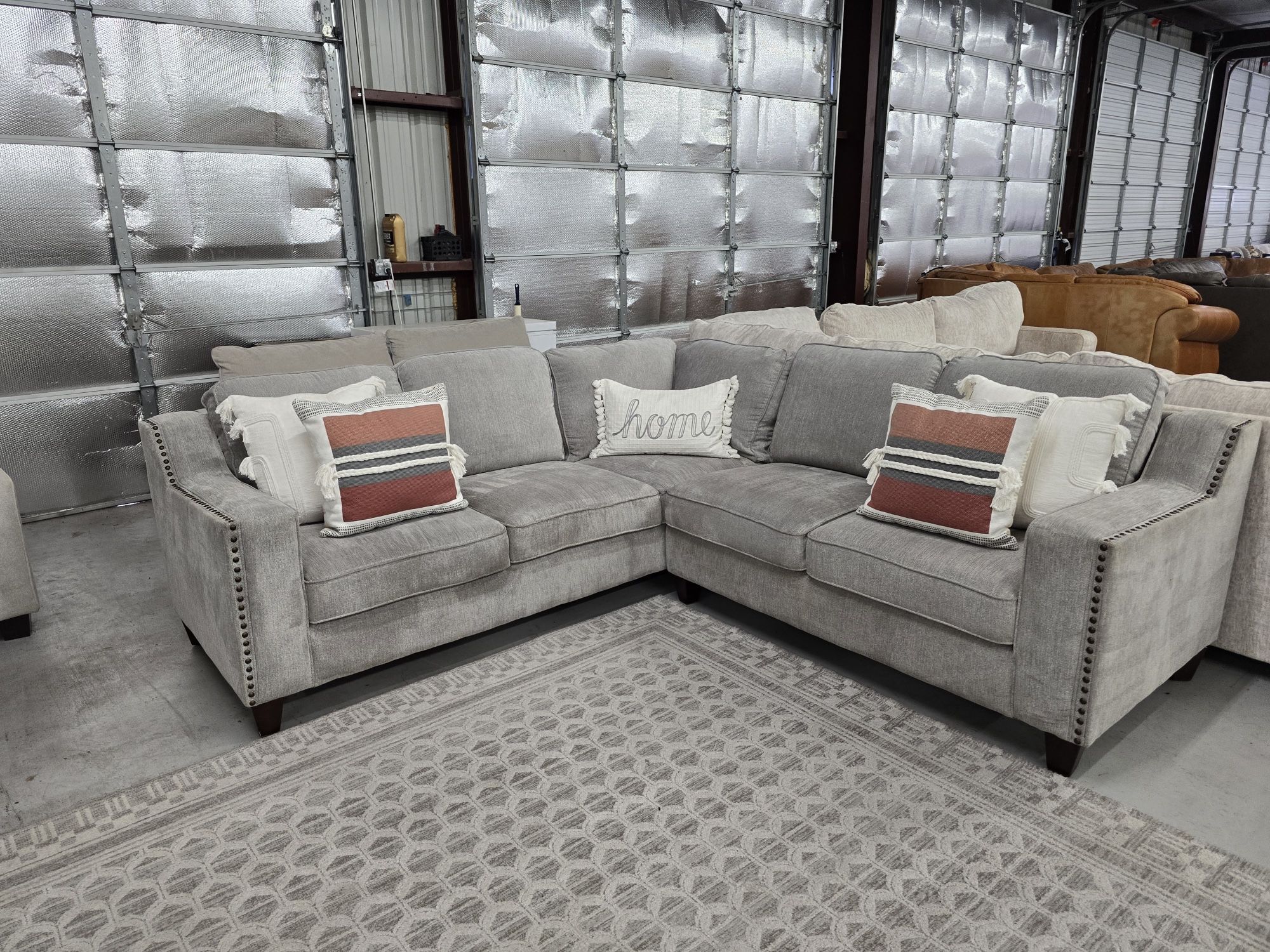 L-Shaped light gray couch π CAN DELIVER TODAY π