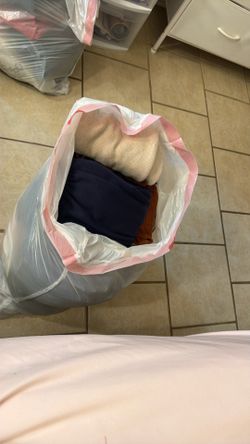 Bag of womens clothes free