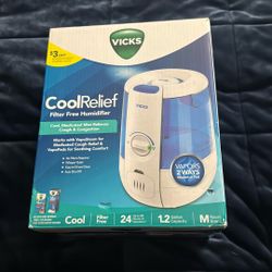 VICKS HUMIDIFIER 