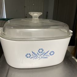 Vintage 5 Qt Blue Corn FlowerPattern Corning Ware