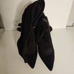 Black Suade Aldo Boots With Heel