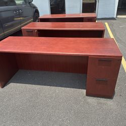 OFFICE/HOME DESK SINGLE PEDAL DESK 