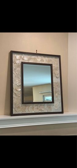 Large Decorative Capiz Shell Wall Mirror – Modern Coastal Style