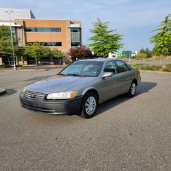 2000 Toyota Camry LE