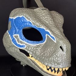 Jurassic World BLUE Velociraptor