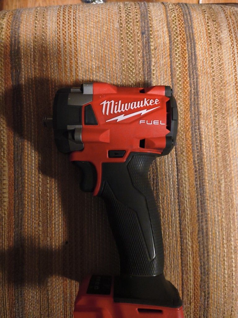4th Gen M18 Fuel Impact Wrench 3/8 Drive