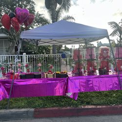 Ballons Bears Flower Arrangements Available Now