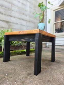 Table Stand