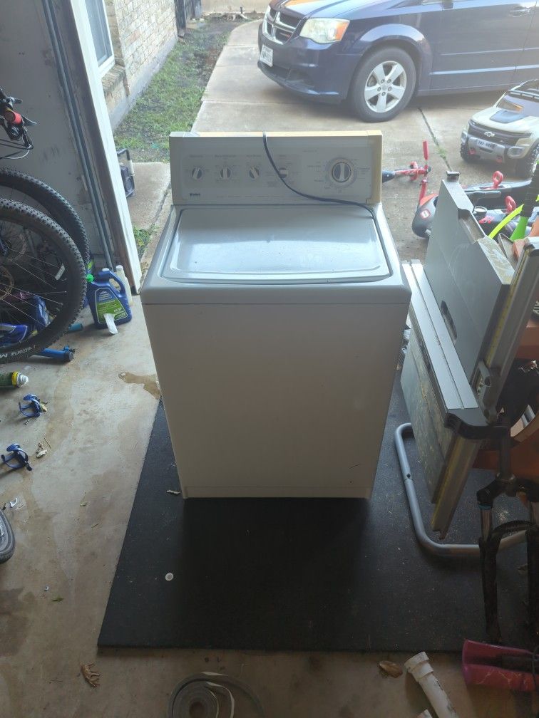 Kenmore Washer Does Not Agitate Needs Repair for Sale in Sienna Plant