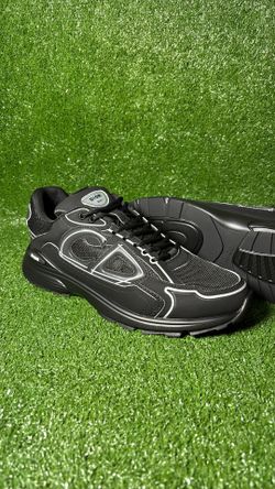 B30 Men’s Shoes Size 10 & 10.5 Men’s Shoes