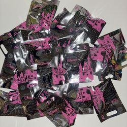 SEALED 2025 Disneyland Hidden Mickey Pouch Wave B  (2 Pins) 