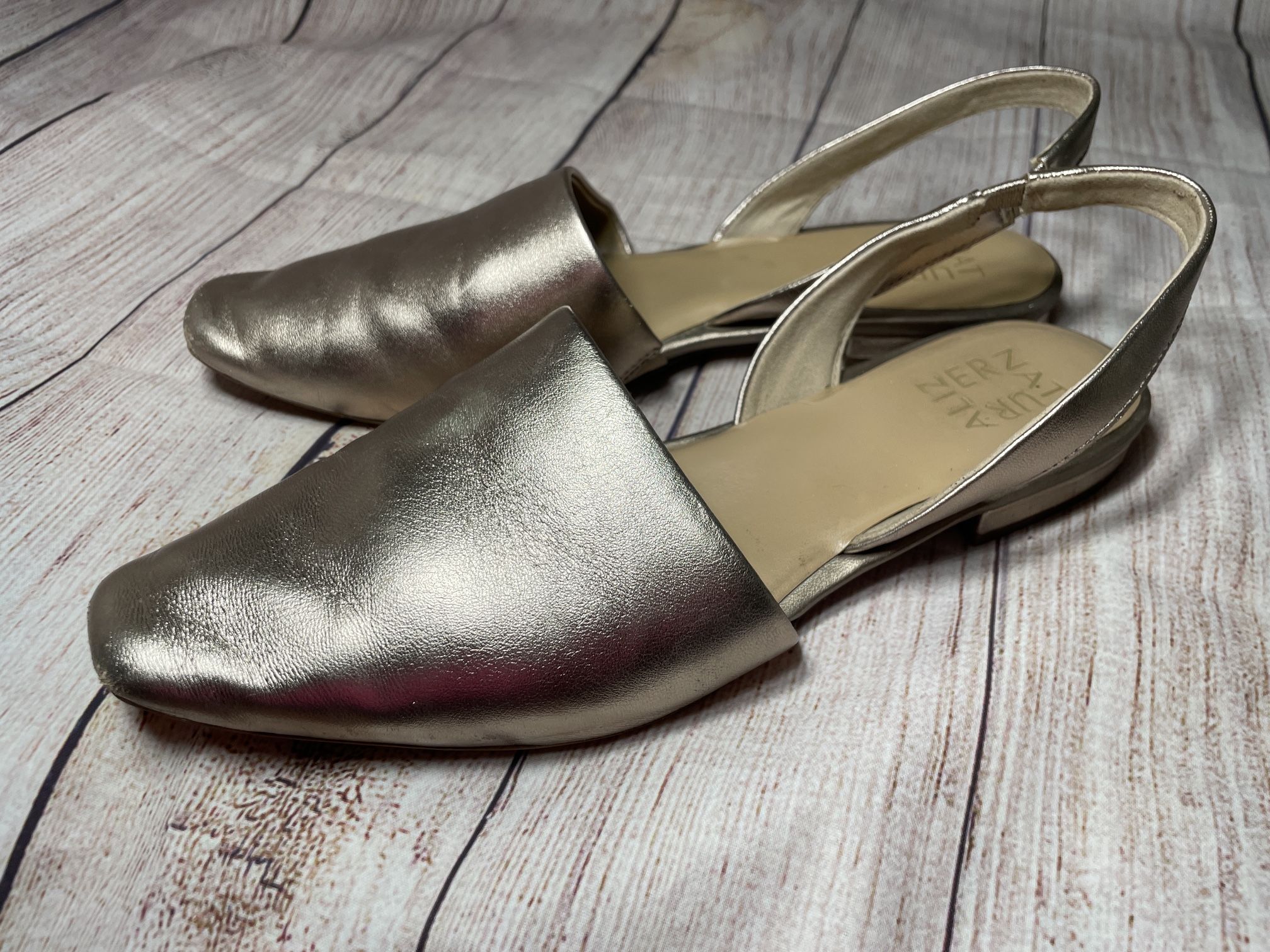 Naturalizer Women’s Size 7.5 Flats Slip On Leather Slingback Metallic
